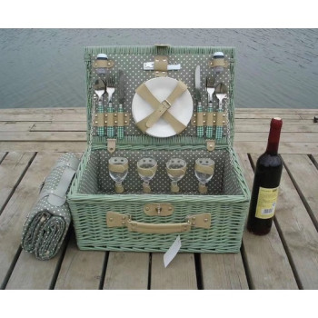 Καλάθι Pic nic 4 ατομων