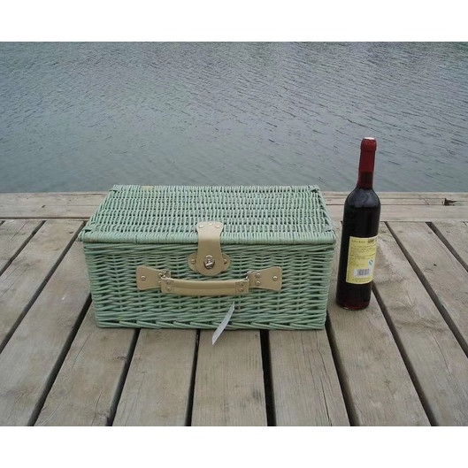 Καλάθι Pic nic 4 ατομων